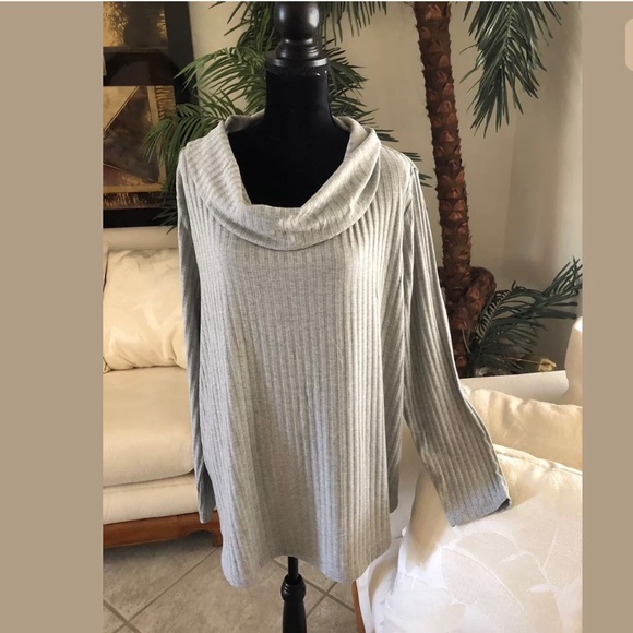 ❌SOLD❌Kim Rogers Sweater Tunic Style Top Cowl Neck - Picture 2 of 8